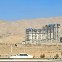 رونیکا-پالاس-آبشار-حاج-رحیم-قربانی-چیتگر-ایرانمال