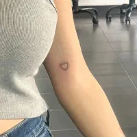 مدل تتو مینیمال|خدمات آرایشگری و زیبایی|کرج, شهرک امام رضا (ع)|دیوار