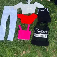 کراپ تاپ و شلوار جین سفید