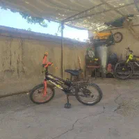 فروشی دوچرخه ۱۶
