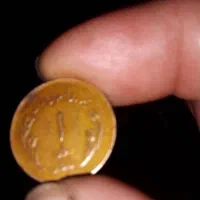 م سکه ارور وجذب اهنربا یکی ایرانی ویکی خارجی