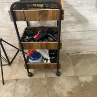 وسایل آرایشگاهی|مبلمان خانگی و میز عسلی|چهارباغ, |دیوار