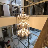 لوسترطبقاتی فاخرتجلی شکوه وروشنایی اصیل.تابش فروز|لوستر و چراغ آویز|مشهد, خین عرب|دیوار