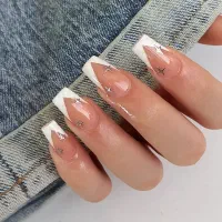 تخفیف ویژه کاشت وترمیم تخصصی ناخن با متریال روسی