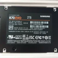 هارد ssd2tra و منبع تغذیه و گوشی نوکیا