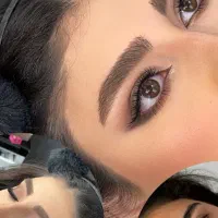 میکاپ شنیون عروس ومحفلی رنگ لایت کاشت ناخن پاکسازی