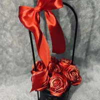 گل ربانی قرمز برای ولنتاین