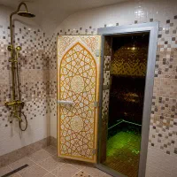 کاشی و سرامیک کاری