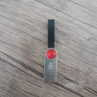 یک عدد فلش ۱۶ گیگ نو