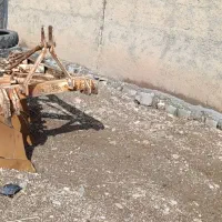 گاو آهن|ماشین‌آلات صنعتی|بیستون, |دیوار