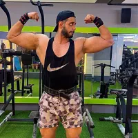 مربی تخصصی بدنسازی و کاهش وزن