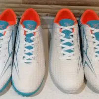 کفش فوتبال چمنی خارجی