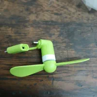 فن usb