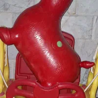 با تخفیف. میز کامپیوتر ۱۵۰۰۰۰۰.وتعدادی اسباب بازی.|میز تحریر و کامپیوتر|تربت‌حیدریه, حیدرآباد|دیوار