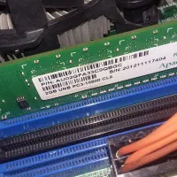 سی پی یو i5 2400 و رم ۲ گیگ ddr3 برای ارتقا سیستم