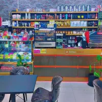 استخدام نیرو در کافی شاپ