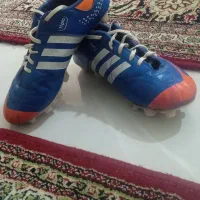کفش فوتبال استوک دار