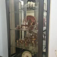 ویترین دکوری شیشه ای