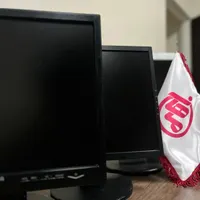 مانیتور نو و استوک با قیمت مناست