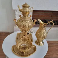 سماور برقی قلم‌زده آب‌طلا ۲۴‌عیار ۴‌لیتری اصفهان