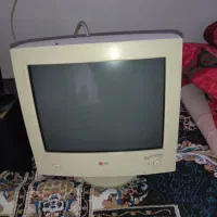 ۲عدد مانیتور قدیمی