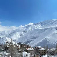 اپارتمان نوساز روبه رو پیست