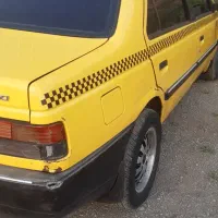 تاکسی پژوروا دوگانه