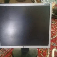 ۲ عدد مانیتورLG