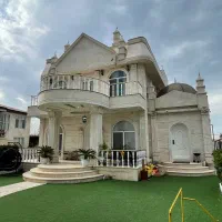 ویلا۵۰۰متری فول امکانات ،دید دریا درزیباکنار