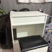 میز آرایش نوجوان|تخت و سرویس خواب|فولادشهر, C2|دیوار