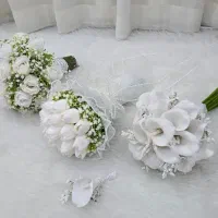 دسته گل عروس بنفشه