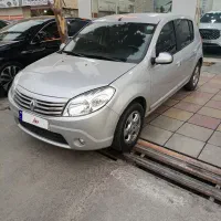 ساندرو|خودرو سواری و وانت|هشتگرد, شهرک بعثت|دیوار