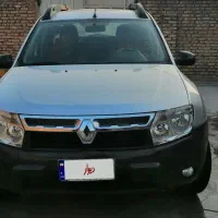 رنو داستر نقره ای مدل 2015