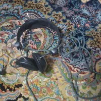 سه عدد هدفون|پخش‌کننده همراه|تهران, هلال احمر|دیوار