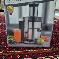 آبمیوه گیری چندکاره