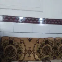 سه عدد پشتی