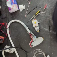 تعمیر سیار دستگاه لیزر و لاغری در یزد|خدمات آرایشگری و زیبایی|یزد, |دیوار