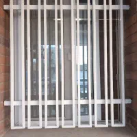 ساخت و نصب انواع درب و پنجره یو وی پی سی