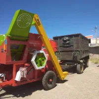 خرمنکوب همراه با تریلی