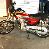 موتور سیکلت ۱۲۵ کبیر