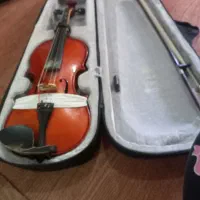 ویالن ریناتو    سه چهارم