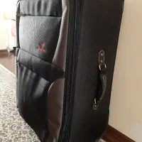 چمدان مسافرتی|کیف، کفش، کمربند|شاهینشهر, اقبال لاهوری|دیوار