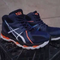 فروش کتونی اصل سایز ۳۸|کیف، کفش، کمربند|تهران, والفجر (افسریه)|دیوار