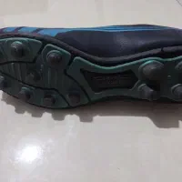 کفش استوک فوتبال|تجهیزات ورزشی|اندیشه, اندیشه فاز ۱|دیوار