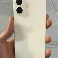 iPhone 16 normal