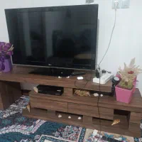 میز تلویزیون و جاکفشی هردو باهم فروش فوری