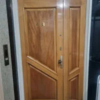 درب چوبی سالم