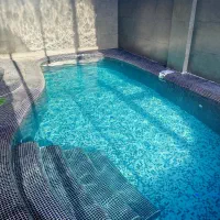 اجاره باغ ویلا استخر ابگرم|اجارهٔ کوتاه‌مدت ویلا و باغ|شیراز, گویم|دیوار