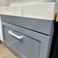 روشویی کابینتی شلف سرامیکی طوسی آینه لمسی|لوازم سرویس بهداشتی|قزوین, |دیوار