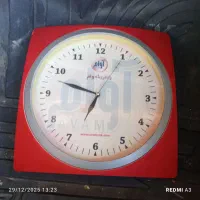 ساعت دیواری اوام بسیار زیبا